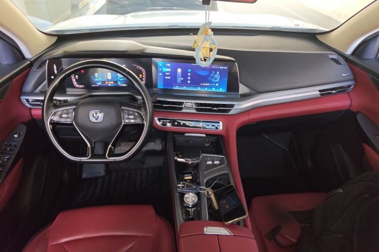 Used CHANGAN CS75 PLUS 2022 2.0T Automatic Pilot Version Center Console