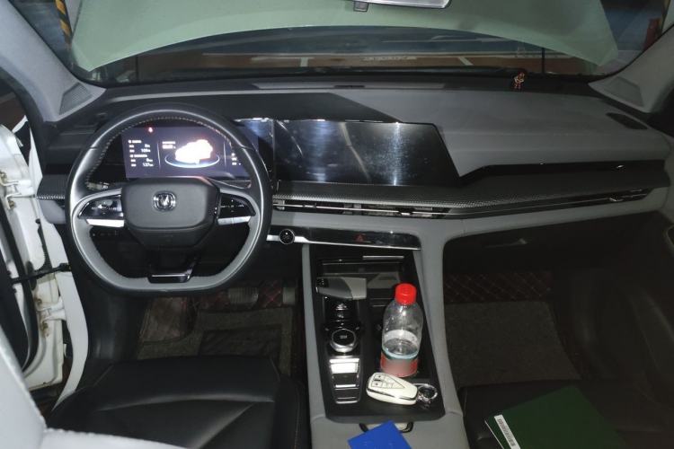 Used CHANGAN CS75 PLUS 2022 2nd Generation 1.5T Automatic Prestige Version Center Console