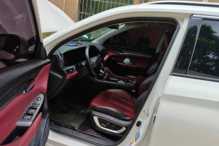 Used CHANGAN CS75 PLUS 2022 1.5T Automatic Luxury Model Driver Seat