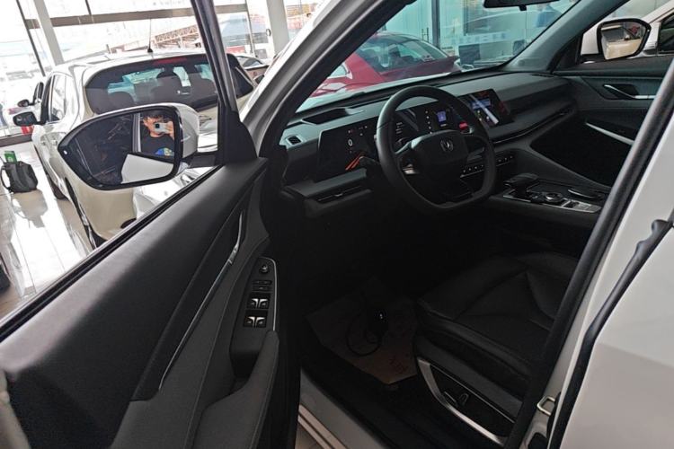 Used CHANGAN CS75 PLUS 2022 2nd Generation 1.5T Automatic Pilot Version Driver Seat