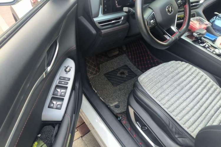 Used CHANGAN CS75 PLUS 2022 1.5T Automatic Luxury Model Driver Seat