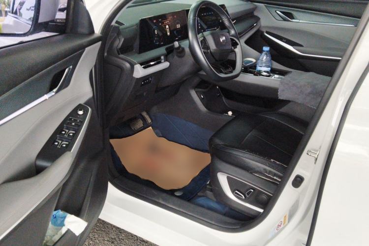 Used CHANGAN CS75 PLUS 2022 2nd Generation 1.5T Automatic Prestige Version Driver Seat