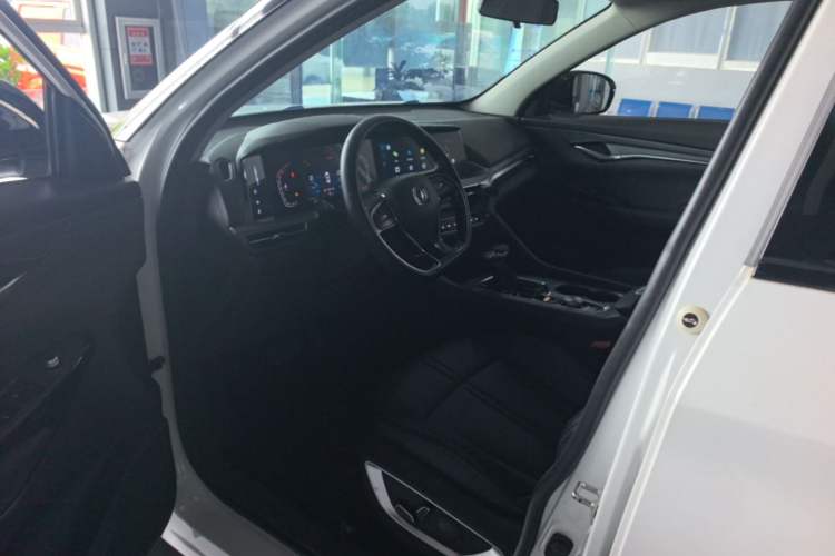 Used CHANGAN CS75 PLUS 2022 Classic Edition 1.5T Automatic Pioneer Model Driver Seat