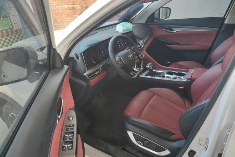 Used CHANGAN CS75 PLUS 2022 Classic Edition 1.5T Automatic Pioneer Model Driver Seat