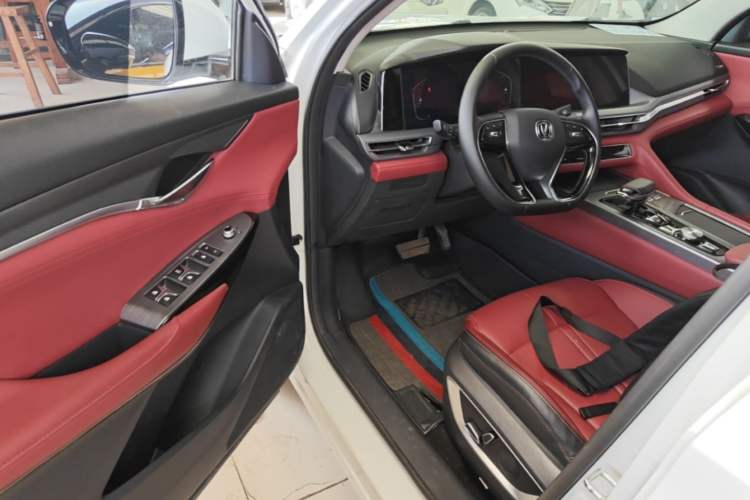 Used CHANGAN CS75 PLUS 2022 1.5T Automatic Luxury Model Driver Seat