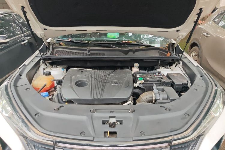 Used CHANGAN CS75 PLUS 2022 2.0T Automatic Pilot Version Engine Bay