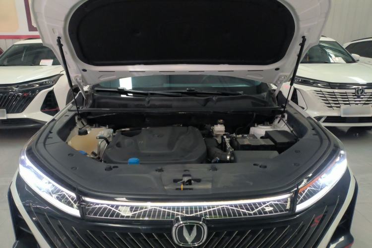Used CHANGAN CS75 PLUS 2022 2nd Generation 1.5T Automatic Luxury Edition Engine Bay