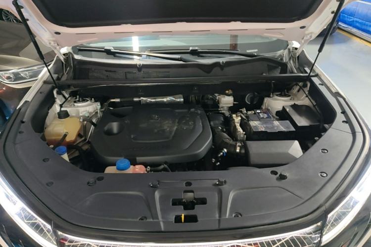 Used CHANGAN CS75 PLUS 2022 2nd Generation 1.5T Automatic Prestige Version Engine Bay
