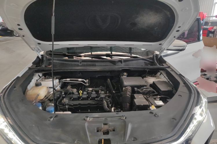 Used CHANGAN CS75 PLUS 2022 Classic Edition 1.5T Automatic Pioneer Model Engine Bay