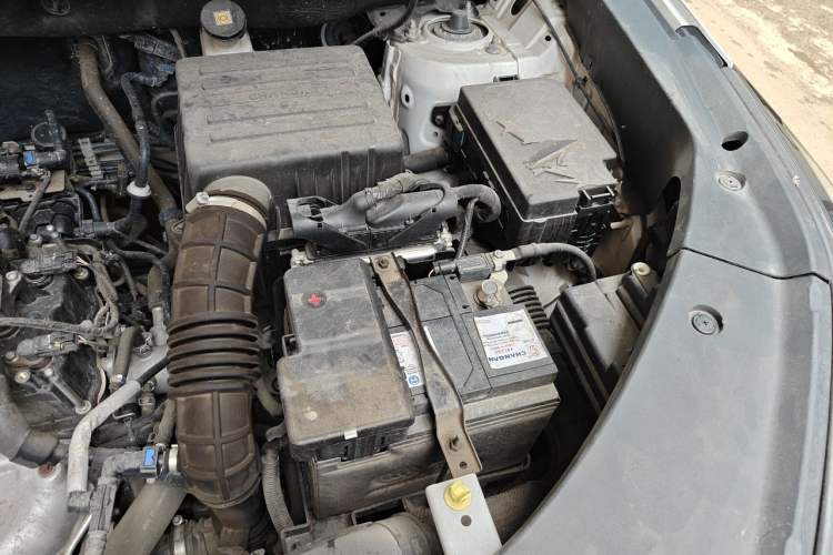 Used CHANGAN CS75 PLUS 2022 1.5T Automatic Luxury Model Engine Bay Left