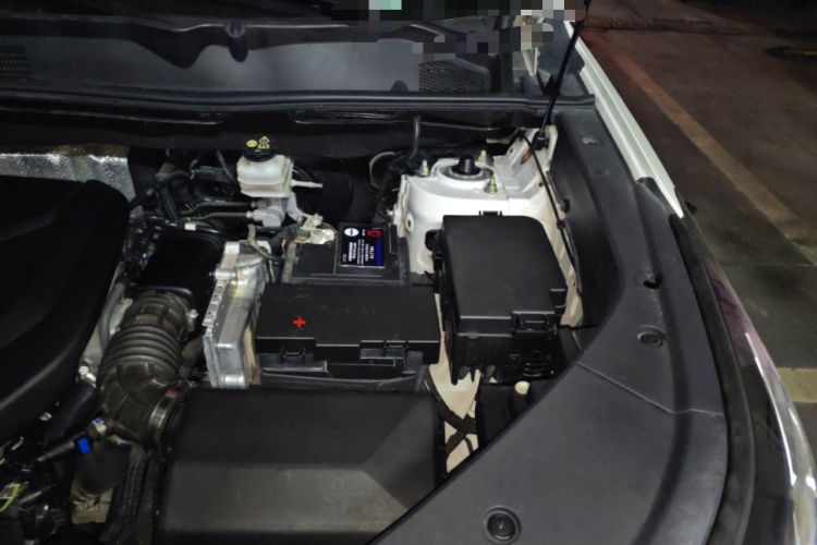 Used CHANGAN CS75 PLUS 2022 2nd Generation 1.5T Automatic Prestige Version Engine Bay Left
