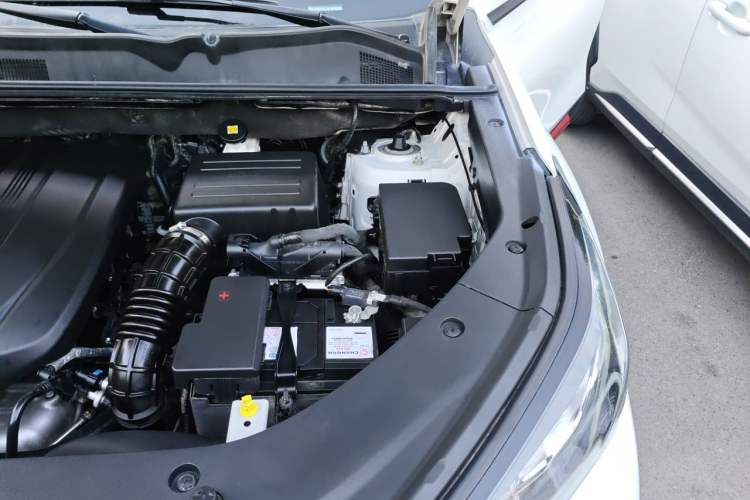 Used CHANGAN CS75 PLUS 2022 1.5T Automatic Luxury Model Engine Bay Left