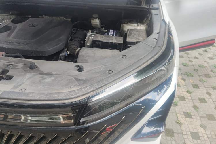 Used CHANGAN CS75 PLUS 2022 2nd Generation 1.5T Automatic Prestige Version Engine Bay Left