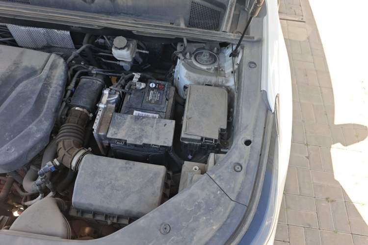 Used CHANGAN CS75 PLUS 2022 2nd Generation 1.5T Automatic Prestige Version Engine Bay Left