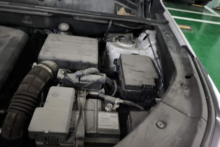 Used CHANGAN CS75 PLUS 2022 Classic Edition 1.5T Automatic Excellence Model Engine Bay Left