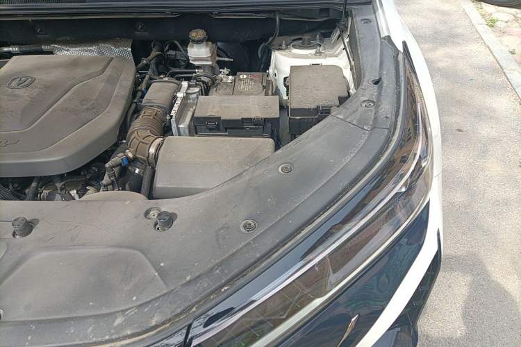 Used CHANGAN CS75 PLUS 2022 2nd Generation 1.5T Automatic Pilot Version Engine Bay Left