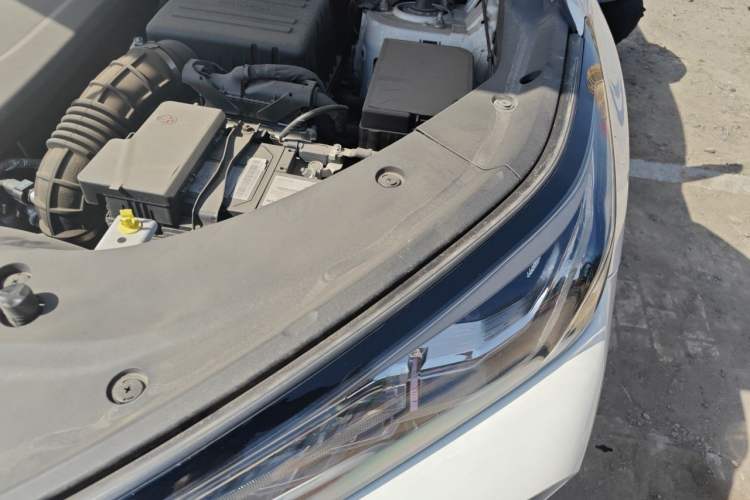 Used CHANGAN CS75 PLUS 2022 1.5T Automatic Luxury Model Engine Bay Left