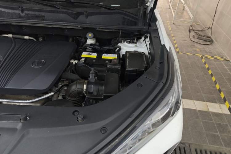 Used CHANGAN CS75 PLUS 2022 2.0T Automatic Pilot Version Engine Bay Left