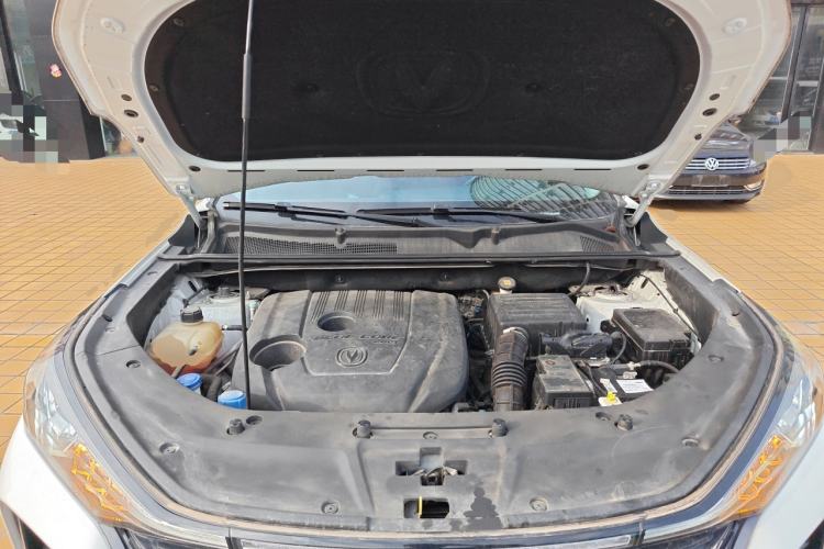Used CHANGAN CS75 PLUS 2022 1.5T Automatic Luxury Model Engine Bay