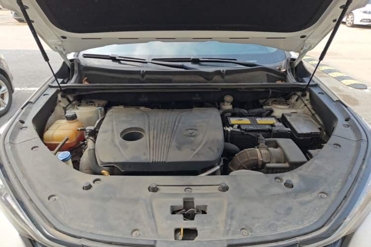 Used CHANGAN CS75 PLUS 2022 2.0T Automatic Pilot Version Engine Bay