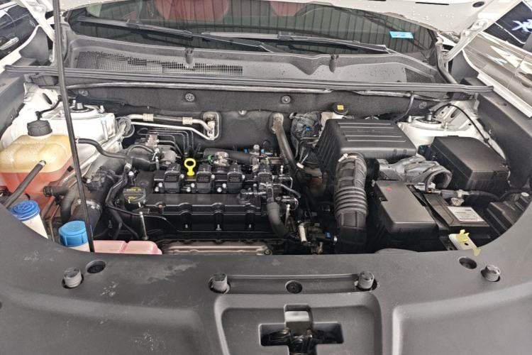 Used CHANGAN CS75 PLUS 2022 Classic Edition 1.5T Automatic Pioneer Model Engine Bay