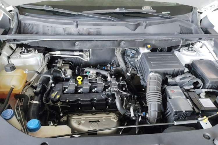 Used CHANGAN CS75 PLUS 2022 Classic Edition 1.5T Automatic Pioneer Model Engine Bay