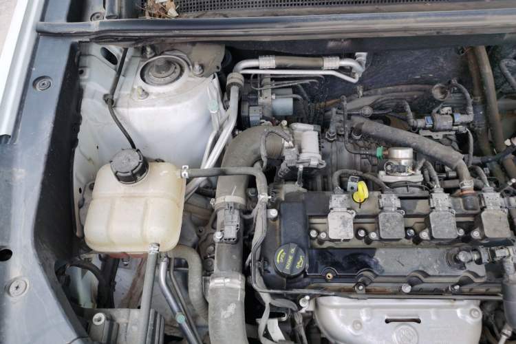 Used CHANGAN CS75 PLUS 2022 Classic Edition 1.5T Automatic Pioneer Model Engine Bay Right
