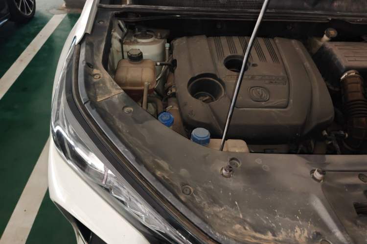 Used CHANGAN CS75 PLUS 2022 1.5T Automatic Luxury Model Engine Bay Right