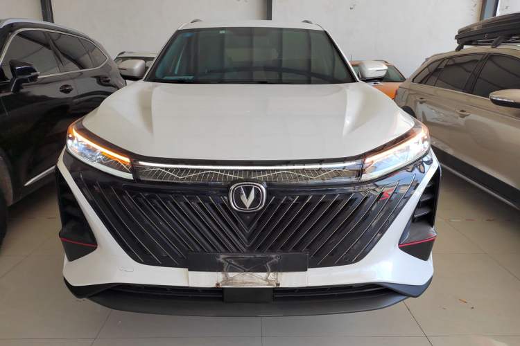 Used CHANGAN CS75 PLUS 2022 Second-Generation 2.0T Automatic Prestige Model Exterior 1
