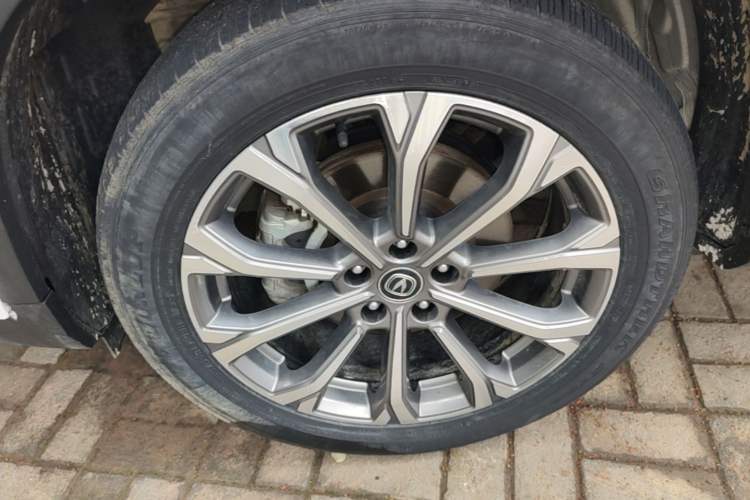Used CHANGAN CS75 PLUS 2022 2.0T Automatic Pilot Version Exterior 4