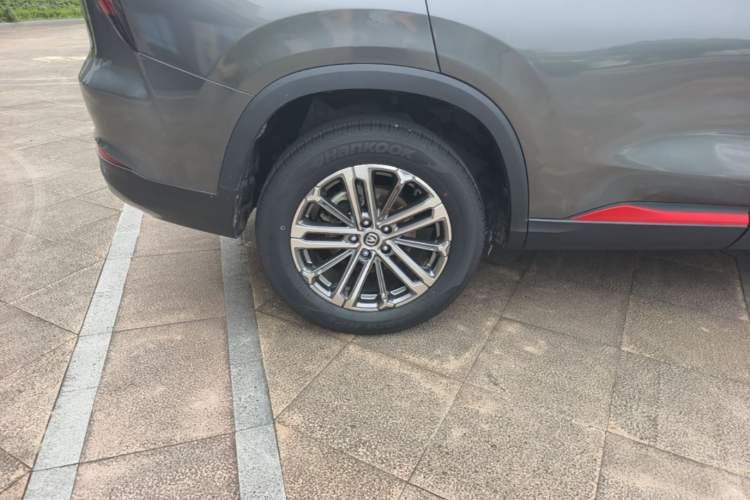 Used CHANGAN CS75 PLUS 2022 1.5T Automatic Luxury Model Exterior 5