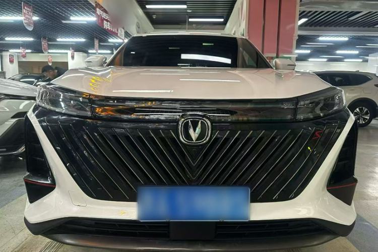 Used CHANGAN CS75 PLUS 2022 Second-Generation 2.0T Automatic Prestige Model Exterior 5