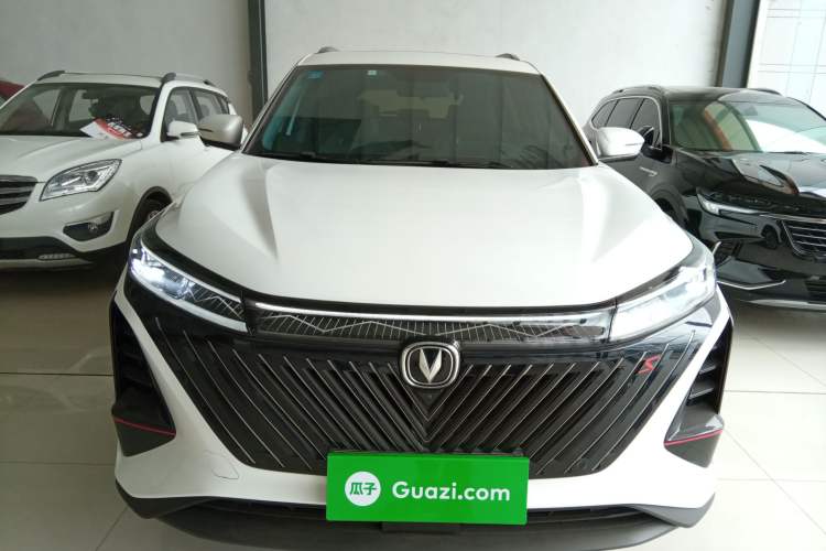 Used CHANGAN CS75 PLUS 2022 Second-Generation 2.0T Automatic Prestige Model Front