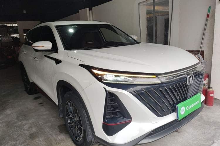 Used CHANGAN CS75 PLUS 2022 2nd Generation 1.5T Automatic Prestige Version Front Right 45 Deg