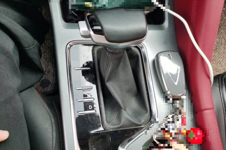 Used CHANGAN CS75 PLUS 2022 Classic Edition 1.5T Automatic Pioneer Model Gear Lever