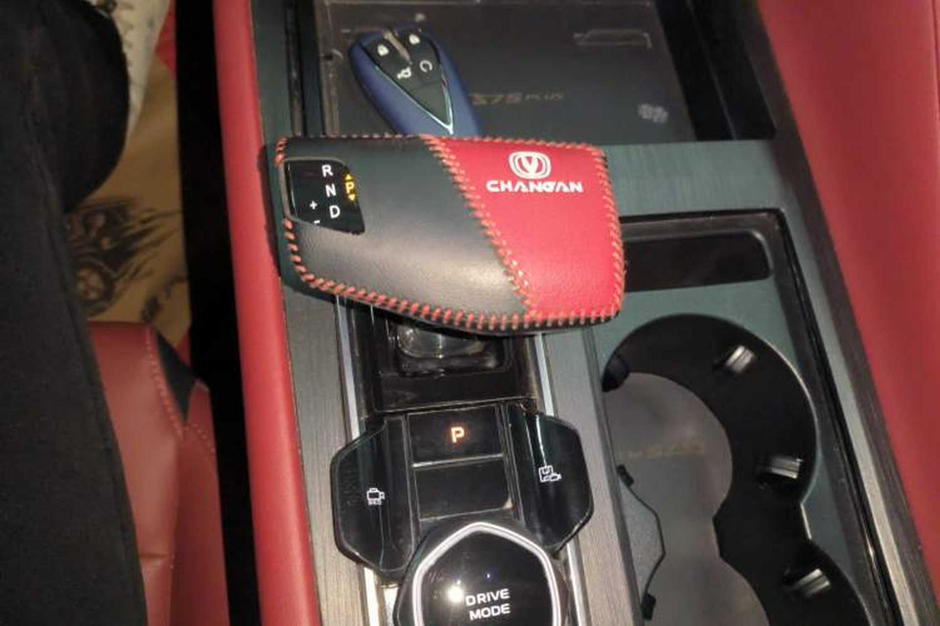 Used CHANGAN CS75 PLUS 2022 2nd Generation 1.5T Automatic Luxury Edition Gear Lever