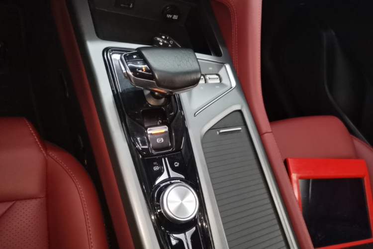 Used CHANGAN CS75 PLUS 2022 2.0T Automatic Pilot Version Gear Lever