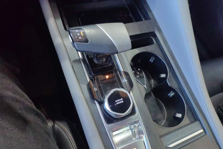 Used CHANGAN CS75 PLUS 2022 2nd Generation 1.5T Automatic Prestige Version Gear Lever