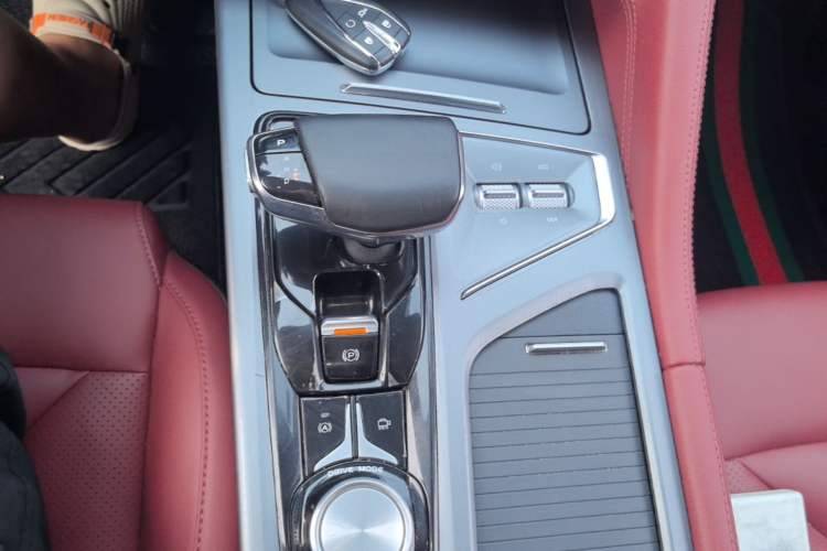 Used CHANGAN CS75 PLUS 2022 2.0T Automatic Pilot Version Gear Lever