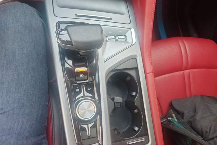 Used CHANGAN CS75 PLUS 2022 1.5T Automatic Prestige Model Gear Lever