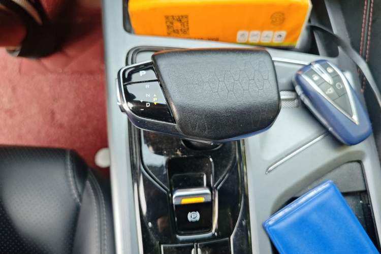 Used CHANGAN CS75 PLUS 2022 1.5T Automatic Luxury Model Gear Lever