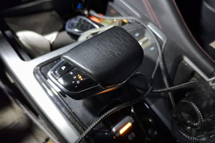 Used CHANGAN CS75 PLUS 2022 Classic Edition 1.5T Automatic Excellence Model Gear Lever