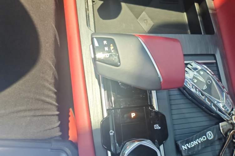 Used CHANGAN CS75 PLUS 2022 2nd Generation 1.5T Automatic Prestige Version Gear Lever