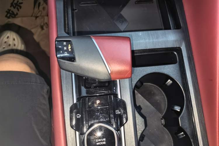 Used CHANGAN CS75 PLUS 2022 2nd Generation 1.5T Automatic Prestige Version Gear Lever