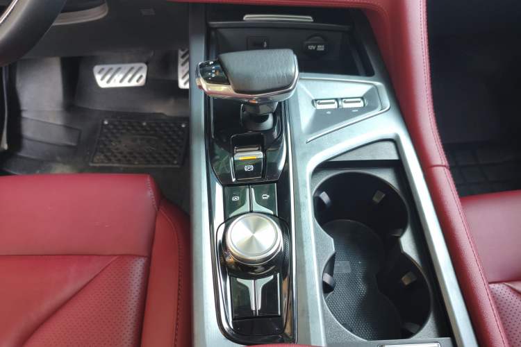 Used CHANGAN CS75 PLUS 2022 2.0T Automatic Pilot Version Gear Lever