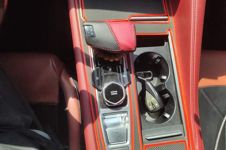 Used CHANGAN CS75 PLUS 2022 2nd Generation 1.5T Automatic Prestige Version Gear Lever