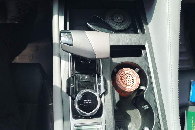 Used CHANGAN CS75 PLUS 2022 2nd Generation 1.5T Automatic Prestige Version Gear Lever
