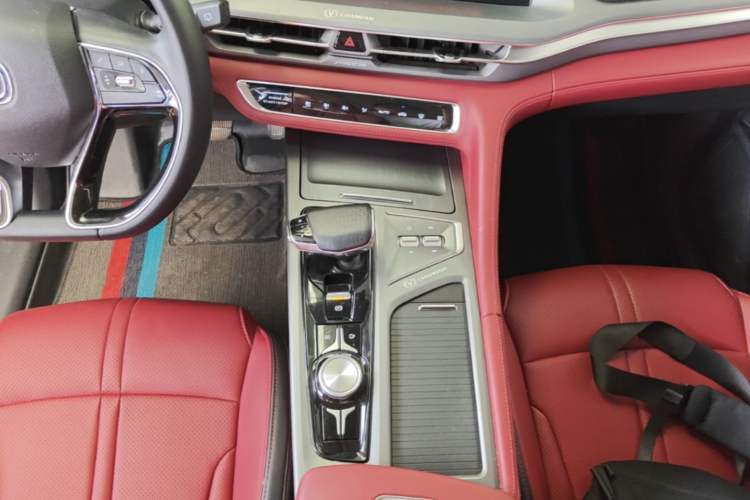 Used CHANGAN CS75 PLUS 2022 1.5T Automatic Luxury Model Gear Lever