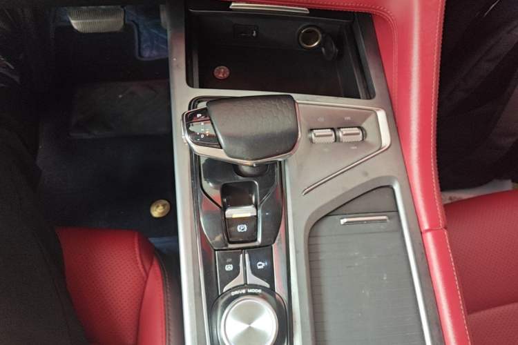 Used CHANGAN CS75 PLUS 2022 1.5T Automatic Luxury Model Gear Lever