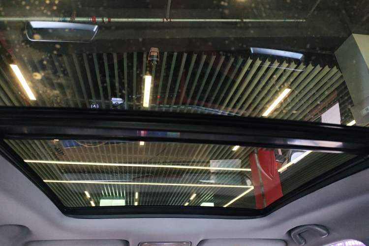 Used CHANGAN CS75 PLUS 2022 2nd Generation 1.5T Automatic Luxury Version Headliner